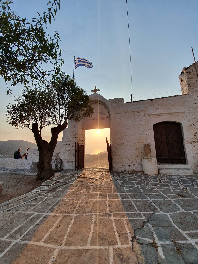 Folegandros is a popular place to visit before or after Milos
